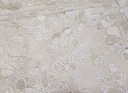 Bordado Fantasía Tridimensional Blanco